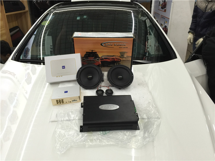 奔馳E200升級(jí)汽車(chē)音響，改裝伊頓 RSE160套裝喇叭  上海音豪